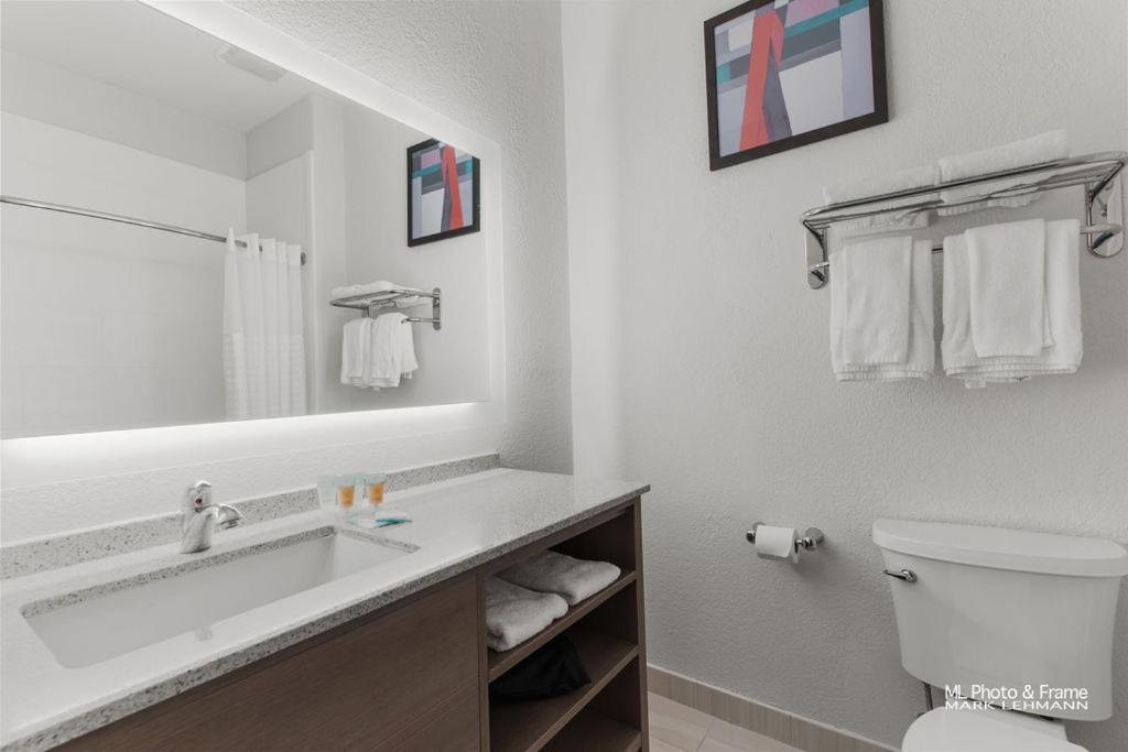 Comfort Suites LaredoLaredo  Kültér fotó