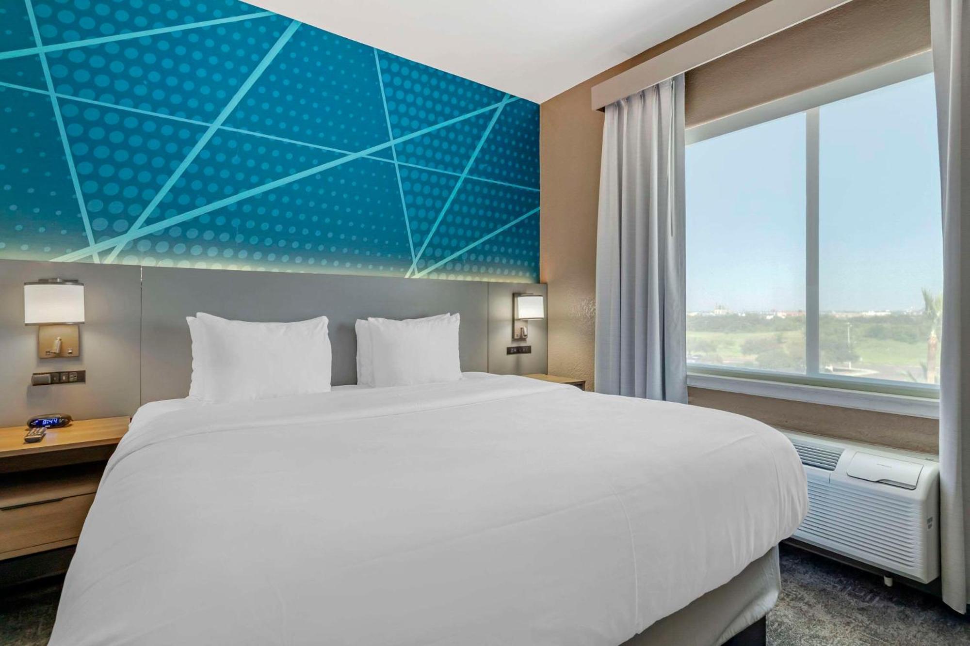 Comfort Suites LaredoLaredo  Kültér fotó
